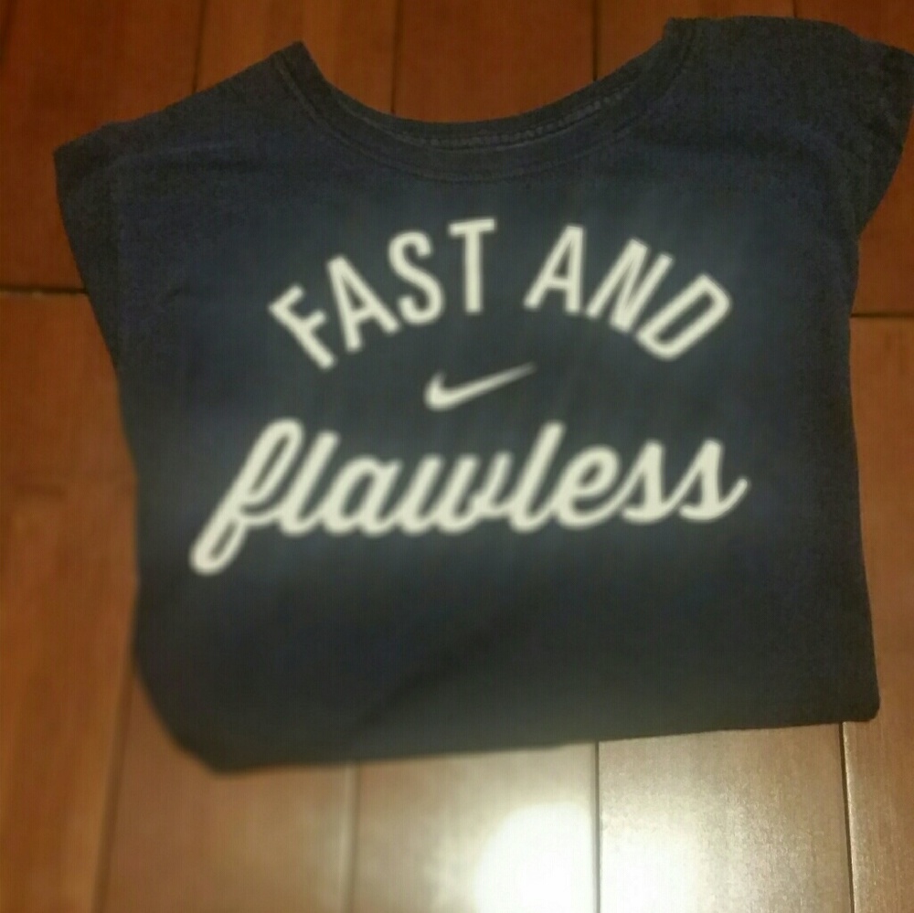 Nike T